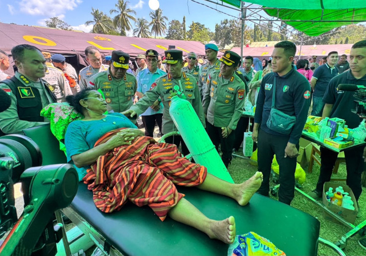 ISPA Hingga Gastritis Serang Pengungsi Gempa Nagekeo NTT, Ratusan Orang Dirawat