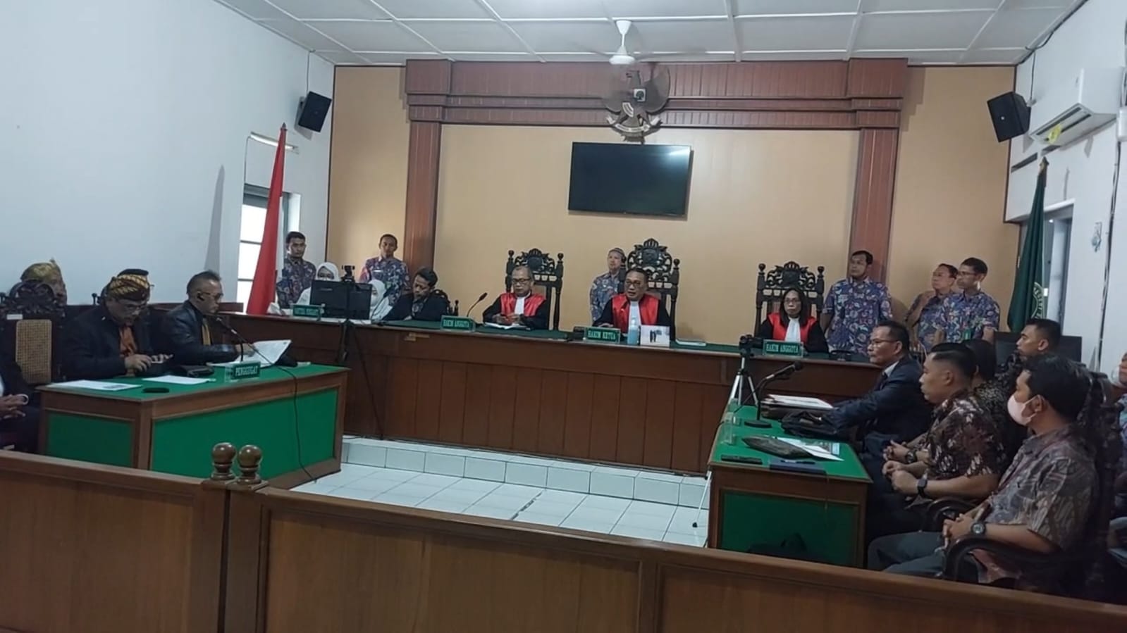 Dosen UNS Jadi Mediator Sidang Ijazah Palsu SMAN 6 Solo, Berharap Jokowi Datang
