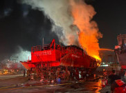 Kapal SAR Ramawijaya Terbakar, Damkar Pastikan Tidak Ada Korban Jiwa