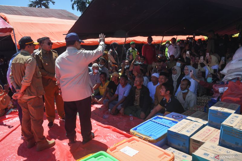 Kemensos Siapkan 88 Ribu Bungkus Makanan Per Hari Buat Korban Bencana di Sumatra