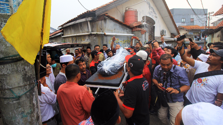 Brimob Temukan Jenazah Anak Hanyut 