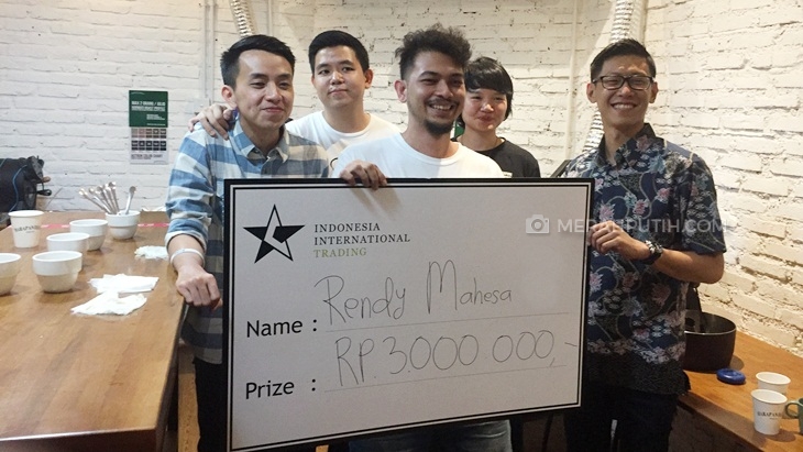 Rendy Anugrah Mahesa Sabet Gelar Juara Roasting Throwdown Pertama di Indonesia