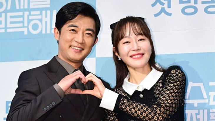  Uhm Ji-won dan Ahn Jae-wook Bintangi Drama ‘Five Eagle Brothers’, Terinspirasi Film ‘Love Actually' 