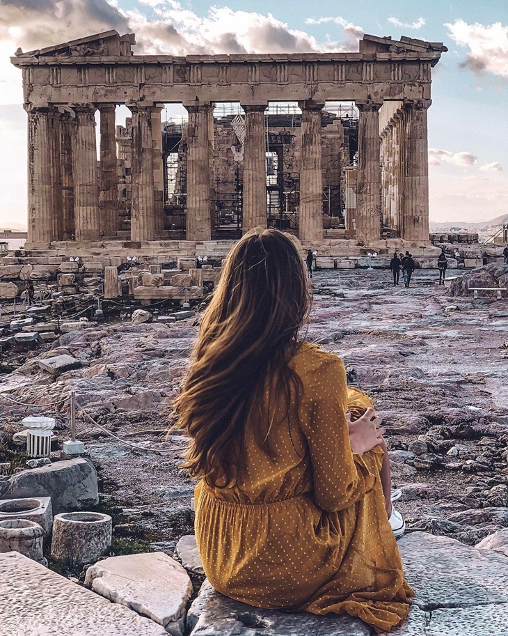  Akropolis salah satu alasan orang-orang mengunjungi Yunani. (Foto: instagram.com/kateslook)