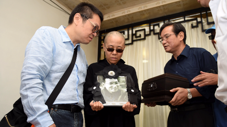 Abu Jasad Liu Xiaobo Dilarung di Laut