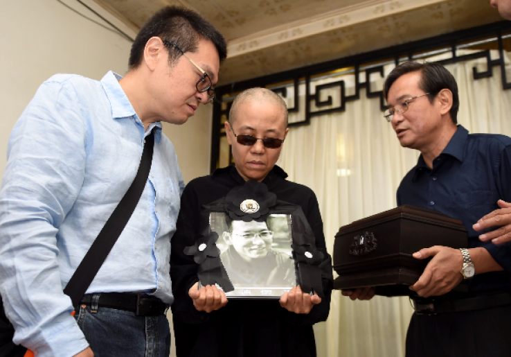 Abu Jasad Liu Xiaobo Dilarung di Laut