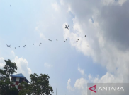 Sukhoi Su-27/30 Hingga F-16 TNI-AU Hujani Langit Kalsel dengan Bom Berdaya Ledak Besar, Ada Apa?