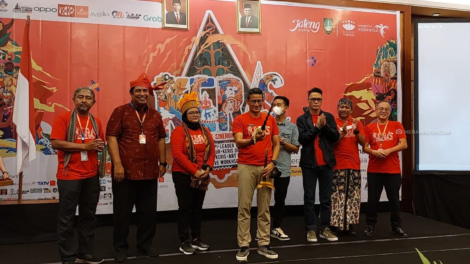Konser Hari Pertama NCT 127 Dihentikan, Sandiaga: Penonton Kurang Dapat Edukasi