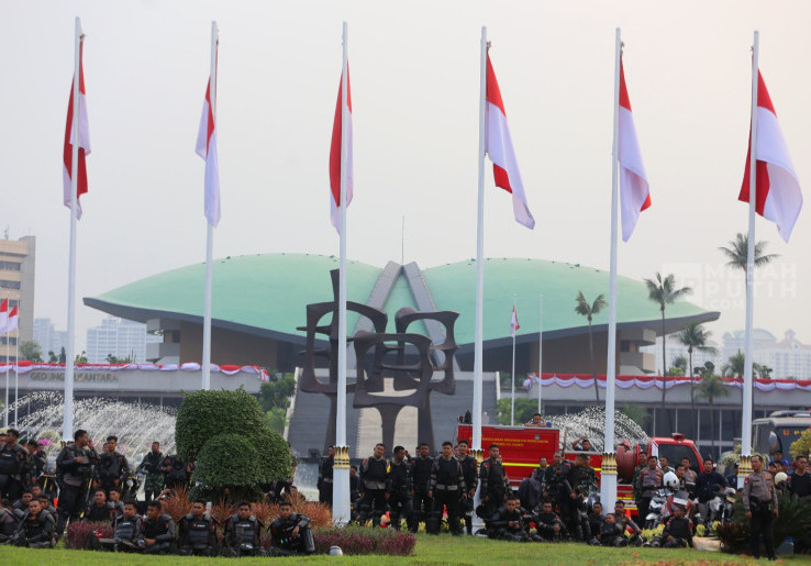 8 WNI Gabung Militer Rusia, DPR Soroti Konsekuensi Status Kewarganegaraan