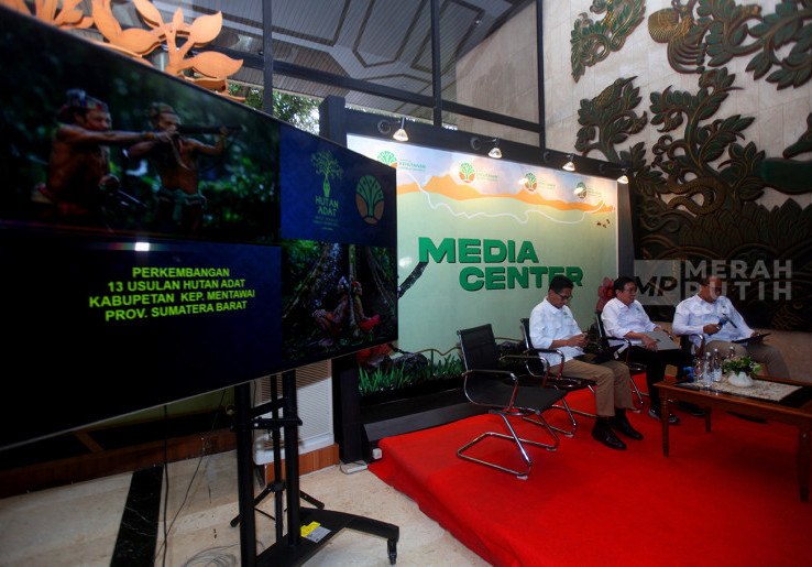 Kemenhut Paparkan PBPH PT SPS dan Hutan Adat Uma Sakerebau Mailepet dan Uma Sibagau di Pulau Sipora