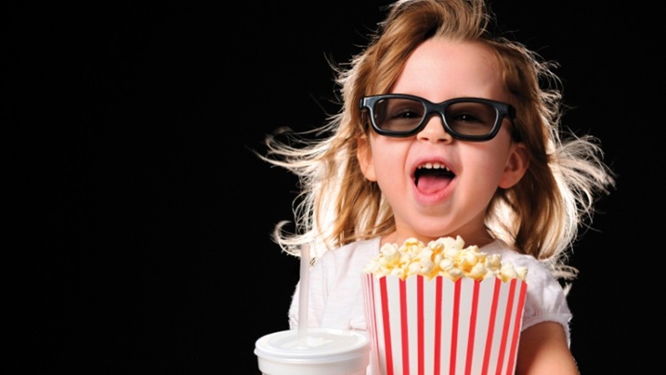 Biar Tidak Rewel, Simak 5 Tips Ajak Anak Nonton Bioskop