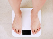 Kebiasaan di Malam Hari yang Gagalkan Diet