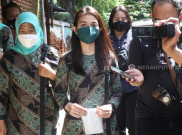 Tekan Angka Kematian Bayi, Selvi Ananda Blusukan ke Rumah Warga Akseptor KB