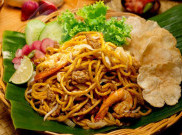 Suka Pedas? Cicipi Pedas Menggigit Mi Aceh