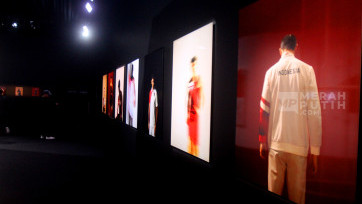 Pameran Jersey Merah Putih Kontingen Indonesia untuk Olimpiade Paris 2024