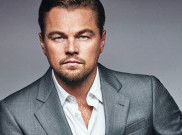 Leonardo DiCaprio Jalan Bareng Perempuan Cantik, Siapa Ya?