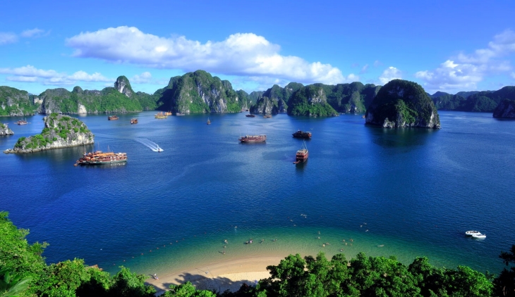 Pergi ke Vietnam? Kamu Harus Kunjungi 5 Tempat Ini