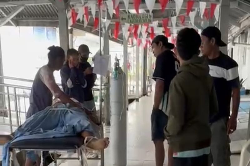 Takut Gempa Susulan, RUSD Poso Rawat Pasien dalam Tenda Darurat di Halaman