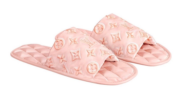 Koleksi Unik Terbaru dari Louis Vuitton Bikin Kamu Betah #DiRumahAja