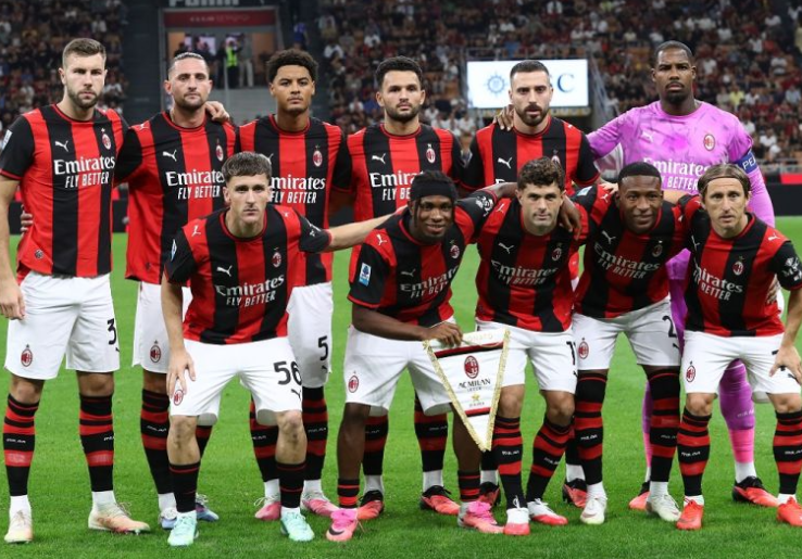 AC Milan Kasih Kado Manis Seabad San Siro, Cukur Habis Lecce 3 Gol Tanpa Balas 
