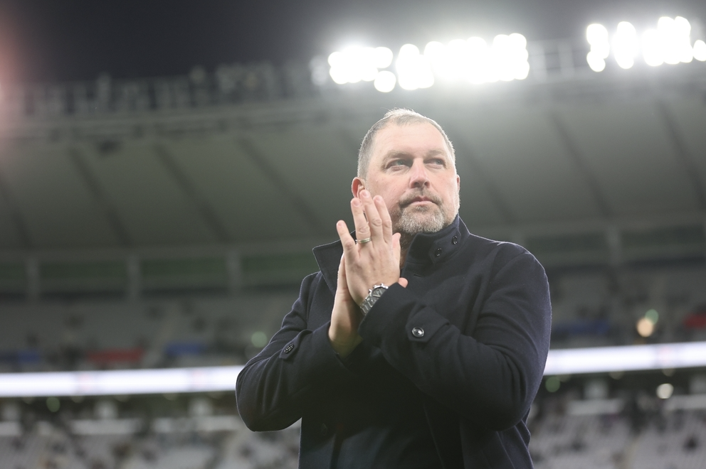 Peter Cklamovski Jadi Pelatih Timnas Malaysia, Bagaimana Pencapaian di Tim Terakhirnya FC Tokyo?