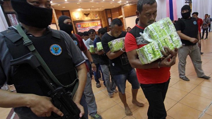 BNN Gagalkan Penyelundupan Sabu di dalam Mesin Cuci Asal Malaysia 