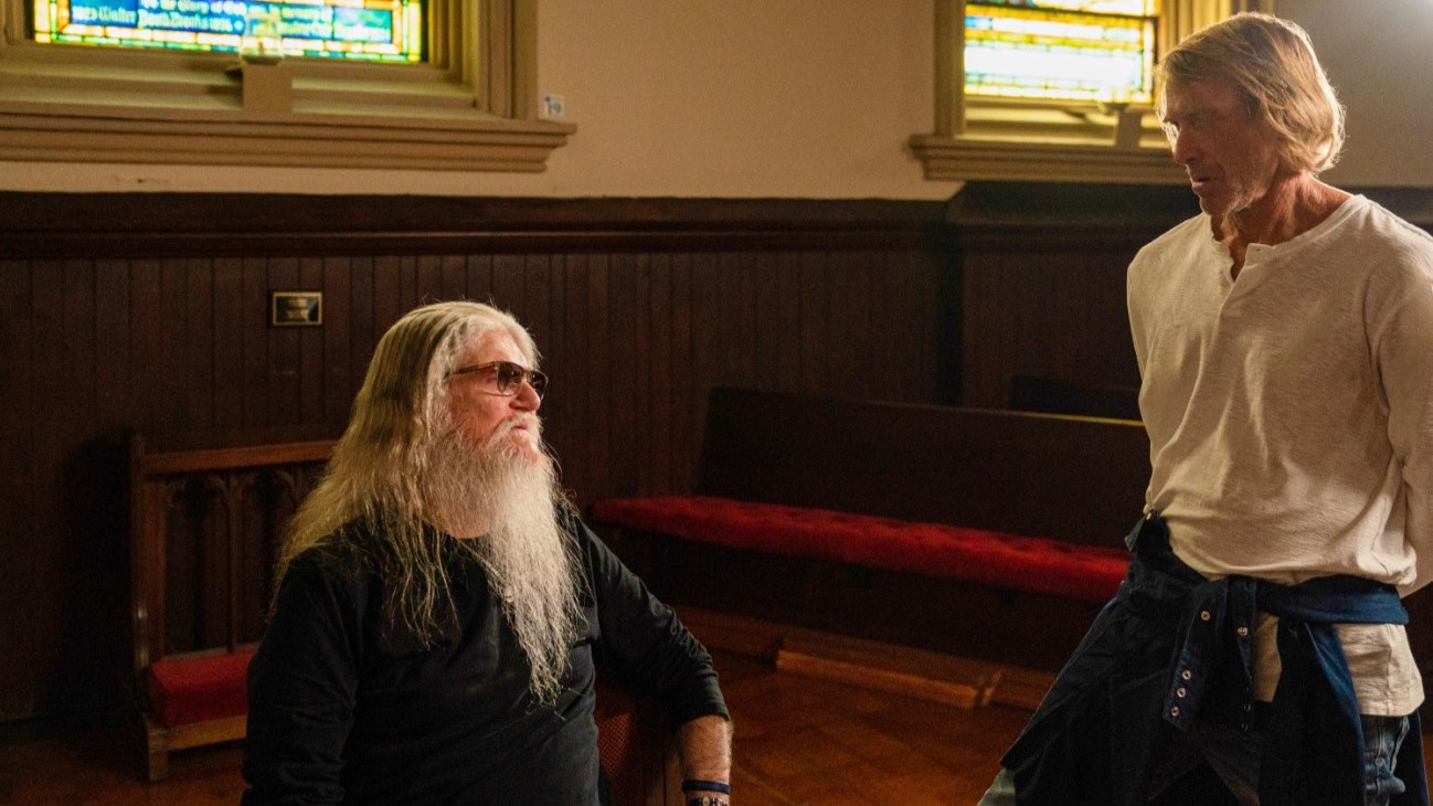 Michael Bay akan Rilis Serial Dokumenter 'Born Evil: The Serial Killer and the Savior'
