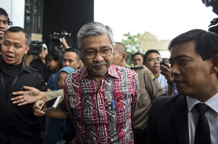 KPK Tahan Gubernur Sulawesi Tenggara
