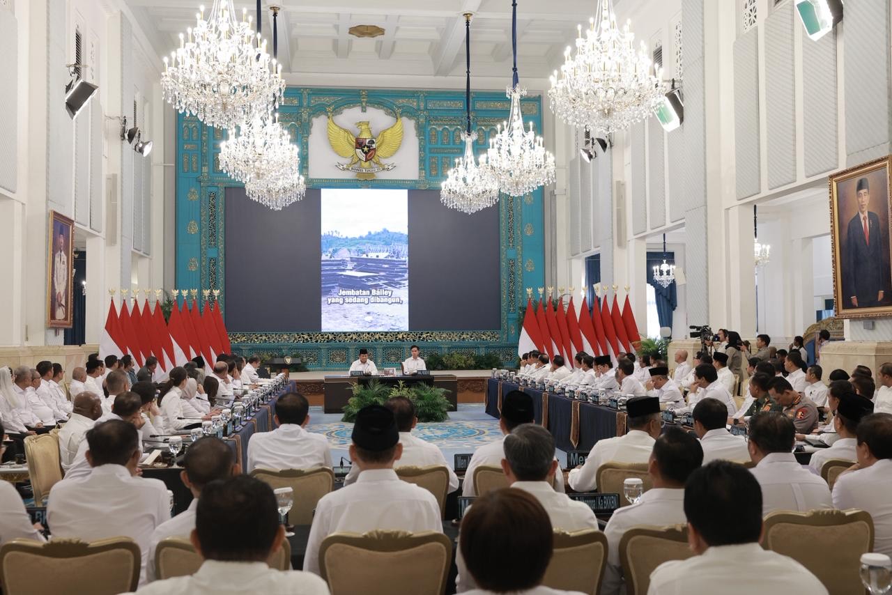 Prabowo Perintahkan Menhut Cabut Izin Perusahaan Perusak Hutan