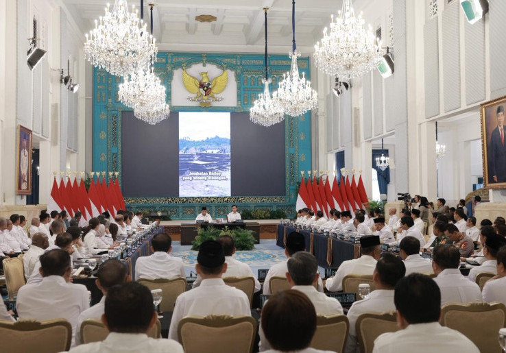 Prabowo Perintahkan Menhut Cabut Izin Perusahaan Perusak Hutan