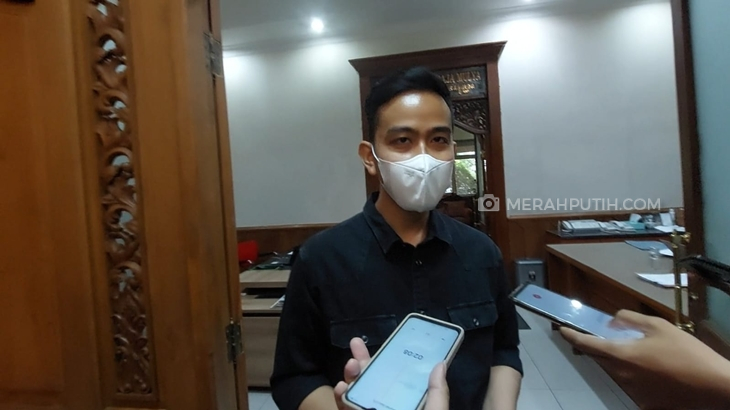Penyebar Hoaks dan Penggugat Ijazah Jokowi Ditangkap, Gibran: Keluarga Tidak Melapor