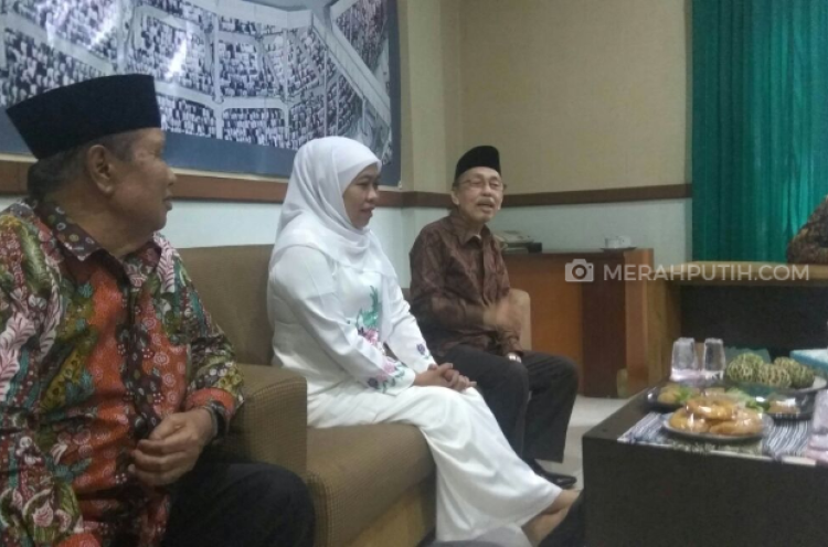Khofifah Sowan ke Muhammadiyah Jawa Timur, Minta Dukungan?   