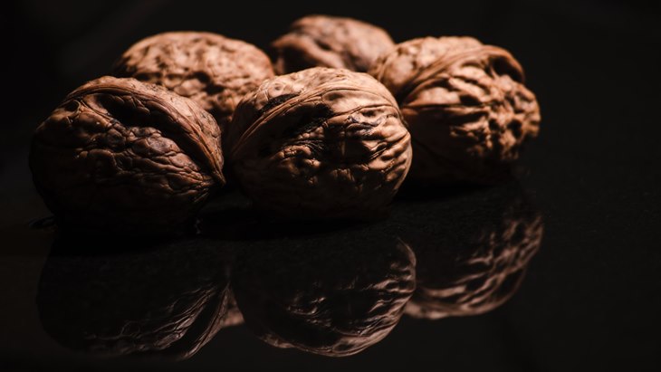 Konsumsi Walnut Cegah Kanker Payudara