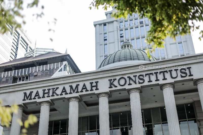 MK Persilakan KPU dan Bawaslu Sanggah Tuduhan Curang dari Kubu 02