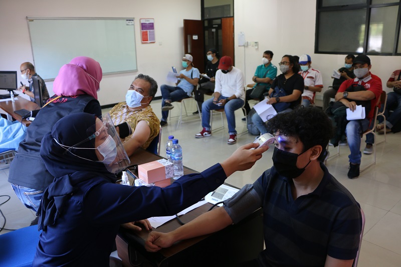 Sekolah dan Kuliah Tatap Muka Baru Bisa Dilakukan Setelah Vaksinasi COVID-19