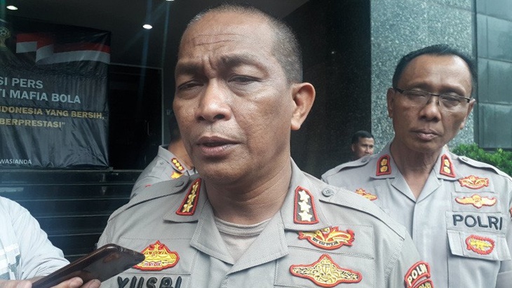 Polisi Bongkar Penimbunan Masker oleh Sebuah Perusahaan Cargo di Jakarta Barat