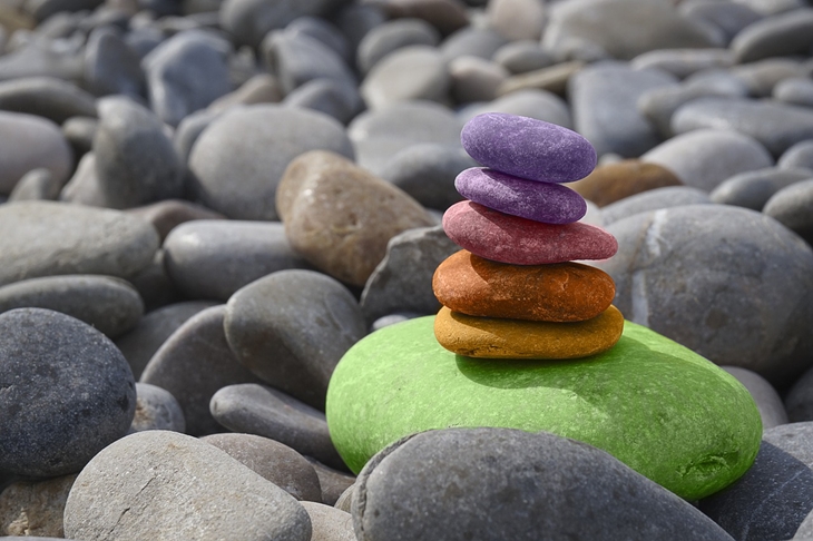 Trivia3_ scrub tumit yang mengalami pecah-pecah atau kering saat mandi_ foto by pixabay (alexandra-koch)