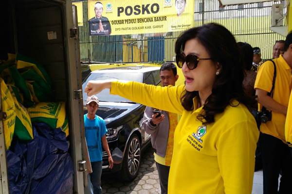 Istri Ketua DPR Setya Novanto, Deisti Astriani Tagor - SuaraGolkar