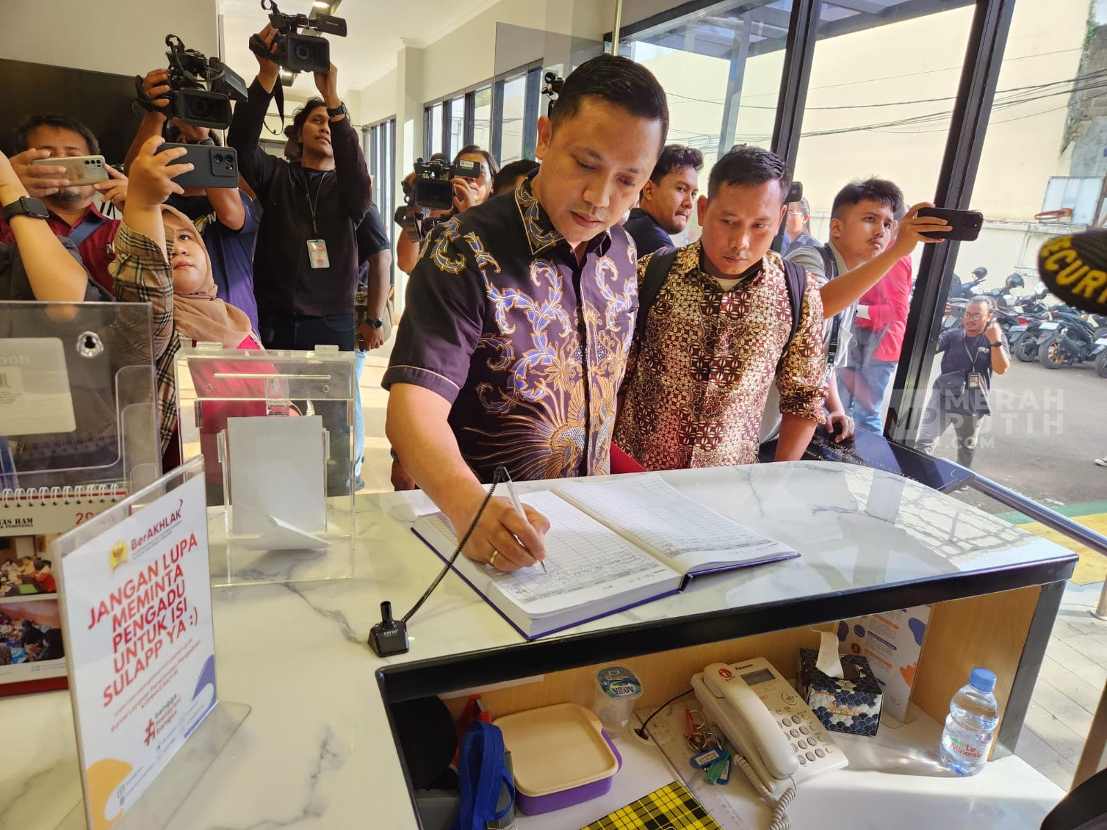 Buku Agenda PDIP Dirampas, Dewas KPK Didesak Periksa Kompol Rossa