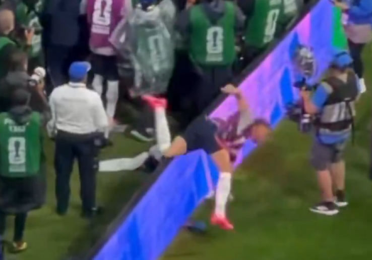 Pergelangan Tangan Jordan Henderson Remuk Saat Rayakan Kelolosan Inggris, Langsung Jalani Operasi Darurat