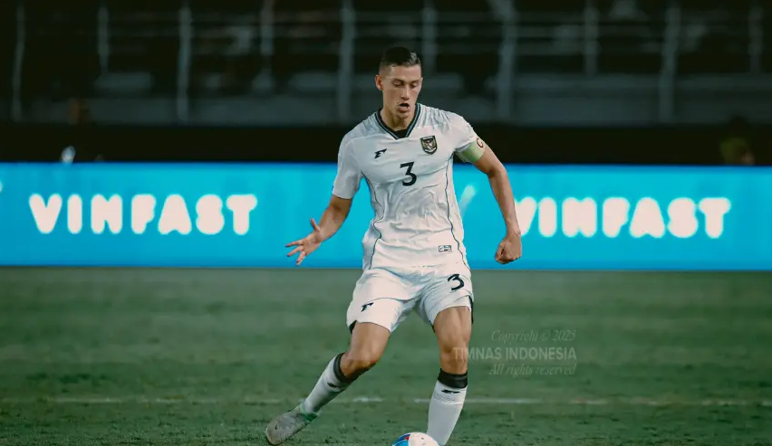 Statistik Jay Idzes vs Bek AC Milan: Punya Progressive Passes Mematikan, Rossoneri Temukan Kepingan Puzzle yang Hilang?