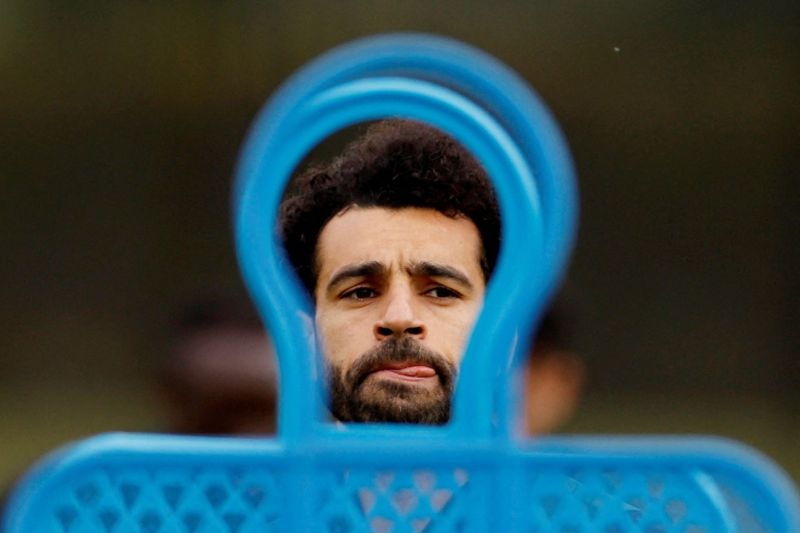 Pemain Liverpool Mohamed Salah mengikuti latihan jelang final Liga Champions di AXA Training Centre, Liverpool, Inggris, Rabu (25/5/2022). ANTARA FOTO/REUTERS/Jason Cairnduff/RWA/djo