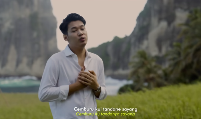 Lirik Lagu Tenang Lan Sabar Masdddho Beserta Terjemahan dan Maknanya