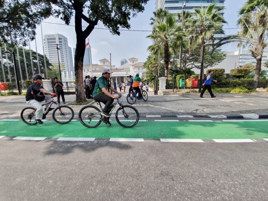 Curhat Pesepeda Sering DIpepet Motor, Padahal Sudah di Jalurnya