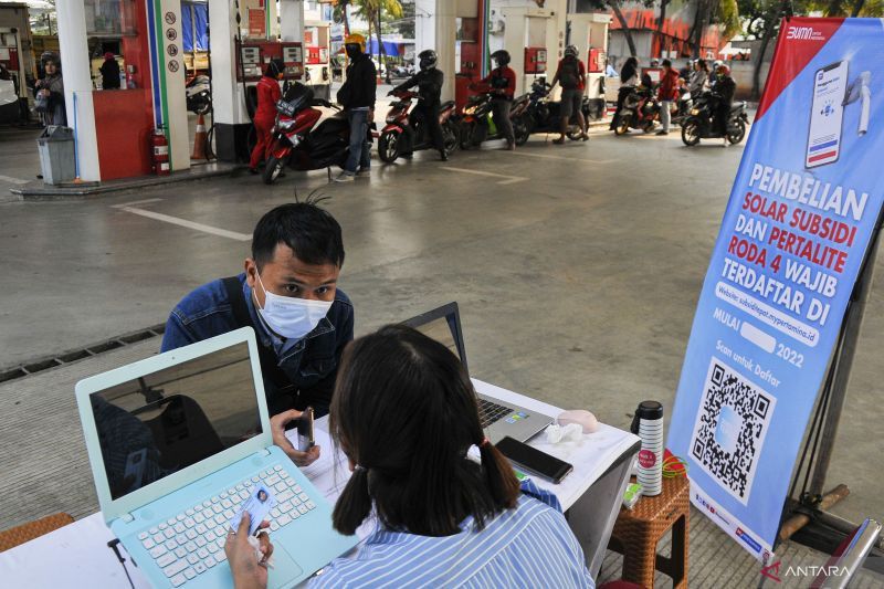 Subsidi dan Kompensasi Energi di 2023 Turun 33 Persen