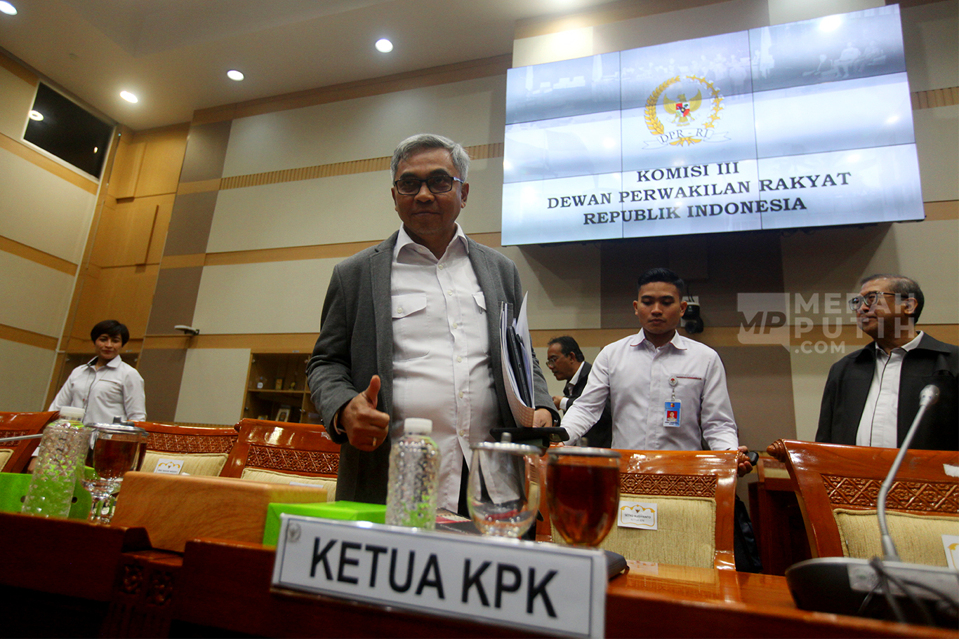 KPK Akan Ekstrak Isi 4 HP Hasil Penggeledahan Buktikan Wamenaker Noel Bohong atau Tidak