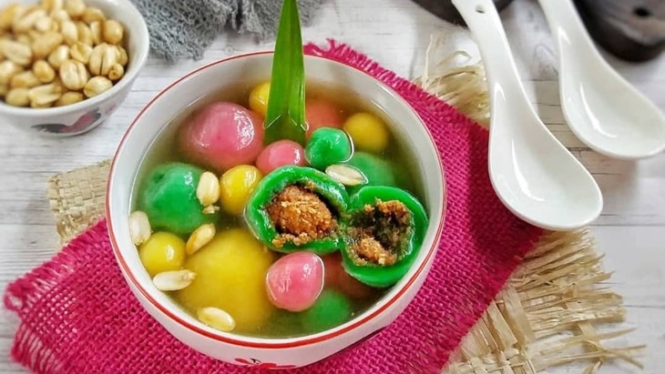 Di Balik Kisah Hangat Nama Wedang Ronde