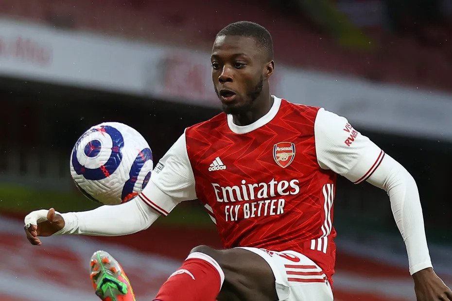Jarang Dimainkan, Nicolas Pepe Pertimbangkan Masa Depannya di Arsenal