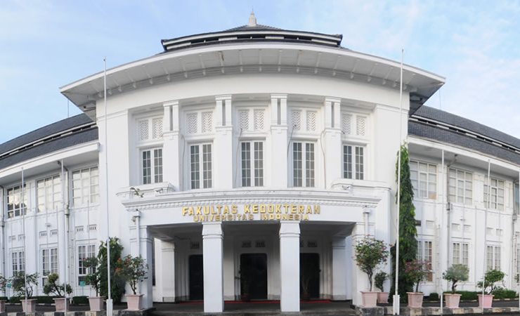 Biaya Kuliah Kedokteran UI Murah Banget, Bahkan Bisa Gratis!