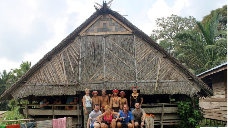 Rumah Panjang Uma suku Mentawai. (Foto/gohardorgohomesurfadventures.com)
